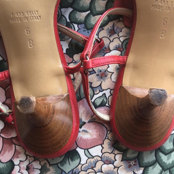 Coach Kelly with floral design sandals leather EUC - Picture 8 of 9